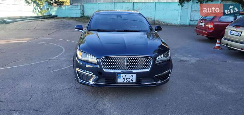 Седан Lincoln MKZ 2016 в Києві