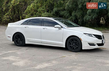 Седан Lincoln MKZ 2012 в 
