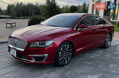 Седан Lincoln MKZ 2020 в 