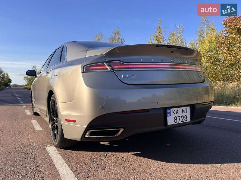 Седан Lincoln MKZ 2015 в Киеве