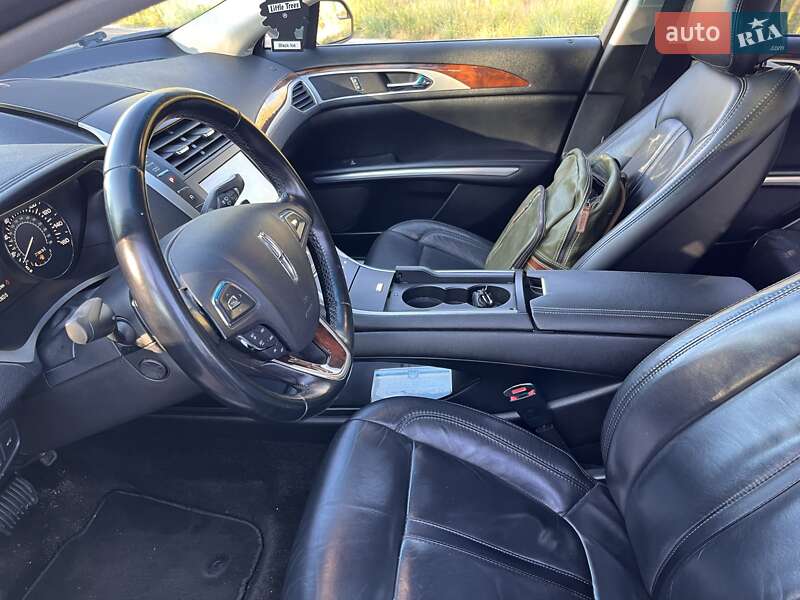Седан Lincoln MKZ 2015 в Киеве