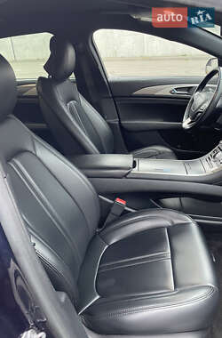 Седан Lincoln MKZ 2017 в 