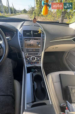 Седан Lincoln MKZ 2018 в 