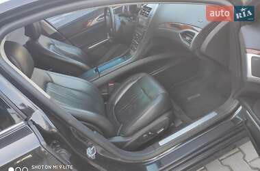 Седан Lincoln MKZ 2013 в 