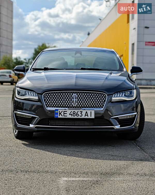 Седан Lincoln MKZ 2016 в Запорожье