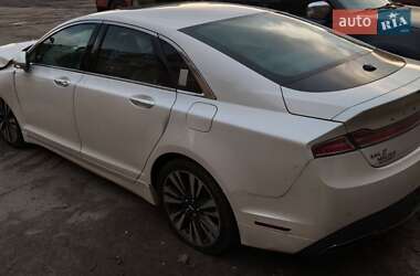Седан Lincoln MKZ 2018 в 