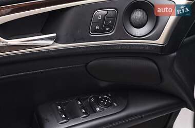 Седан Lincoln MKZ 2018 в 