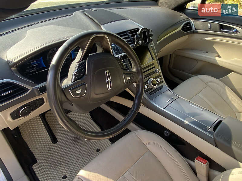 Седан Lincoln MKZ 2017 в Днепре
