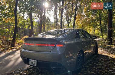 Седан Lincoln MKZ 2015 в Киеве