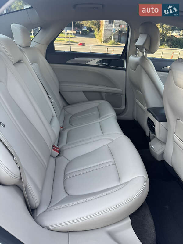 Седан Lincoln MKZ 2018 в Полтаве фото 33 Седан Lincoln MKZ 2018 в Полтаве