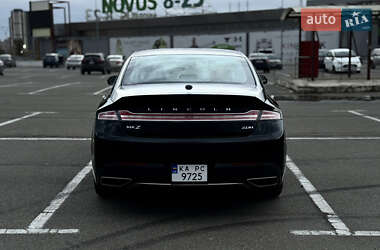 Седан Lincoln MKZ 2016 в 