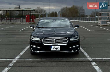 Седан Lincoln MKZ 2016 в 