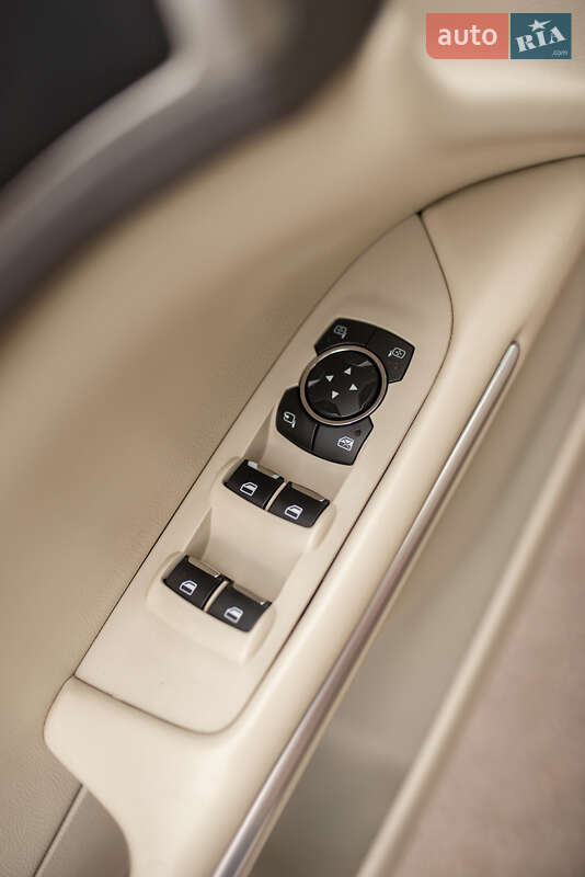 Седан Lincoln MKZ 2014 в Кривому Розі фото 12 Седан Lincoln MKZ 2014 в Кривому Розі