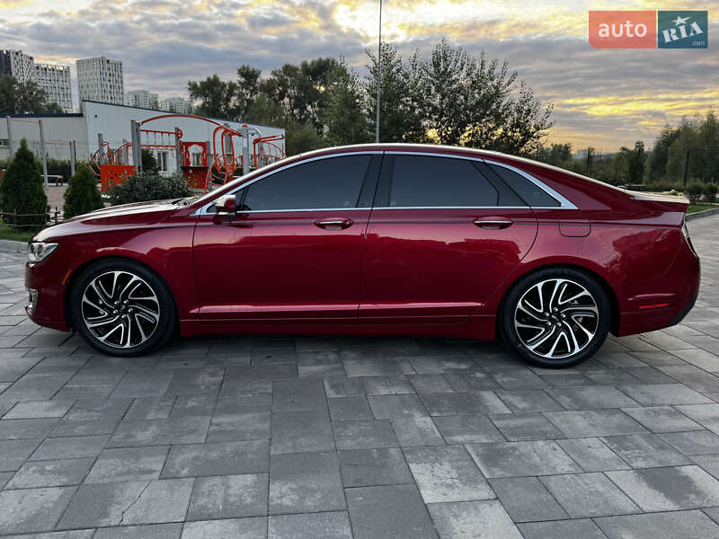 Седан Lincoln MKZ 2020 в Києві