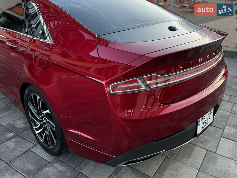 Седан Lincoln MKZ 2020 в Києві