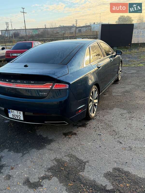 Седан Lincoln MKZ 2017 в Сокалі