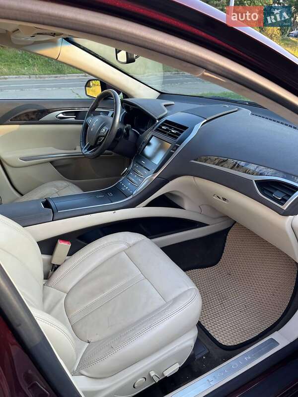 Седан Lincoln MKZ 2013 в Києві