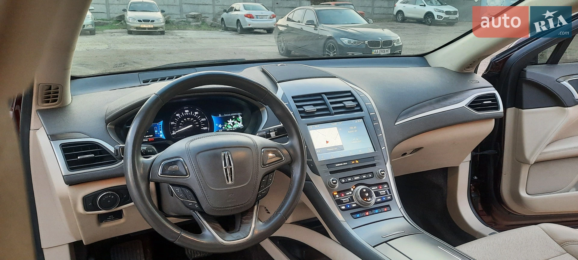 2017 Lincoln MKZ - мініатюра 16