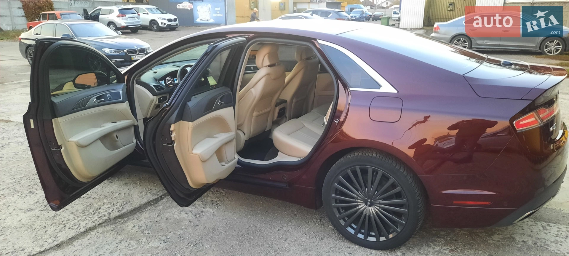 2017 Lincoln MKZ - мініатюра 24