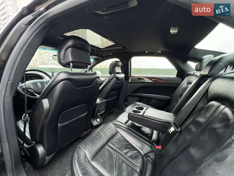 Седан Lincoln MKZ 2016 в Києві