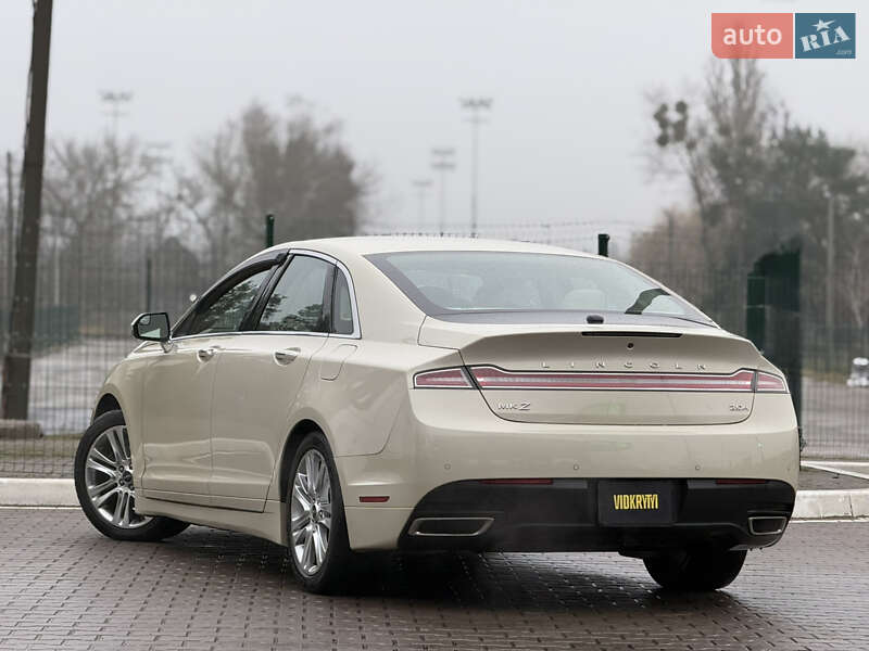 Седан Lincoln MKZ 2014 в Києві