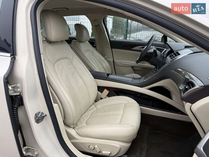 Седан Lincoln MKZ 2014 в Києві