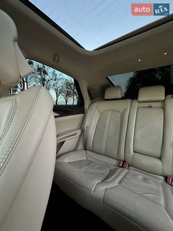 Седан Lincoln MKZ 2014 в Ивано-Франковске