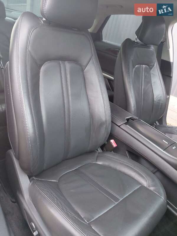 Седан Lincoln MKZ 2013 в Києві