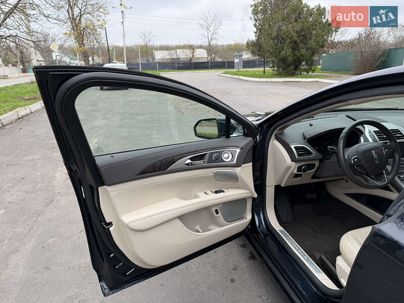 Седан Lincoln MKZ 2019 в Одессе фото 27 Седан Lincoln MKZ 2019 в Одессе