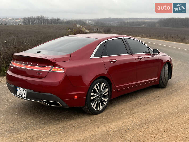 Lincoln MKZ 2017