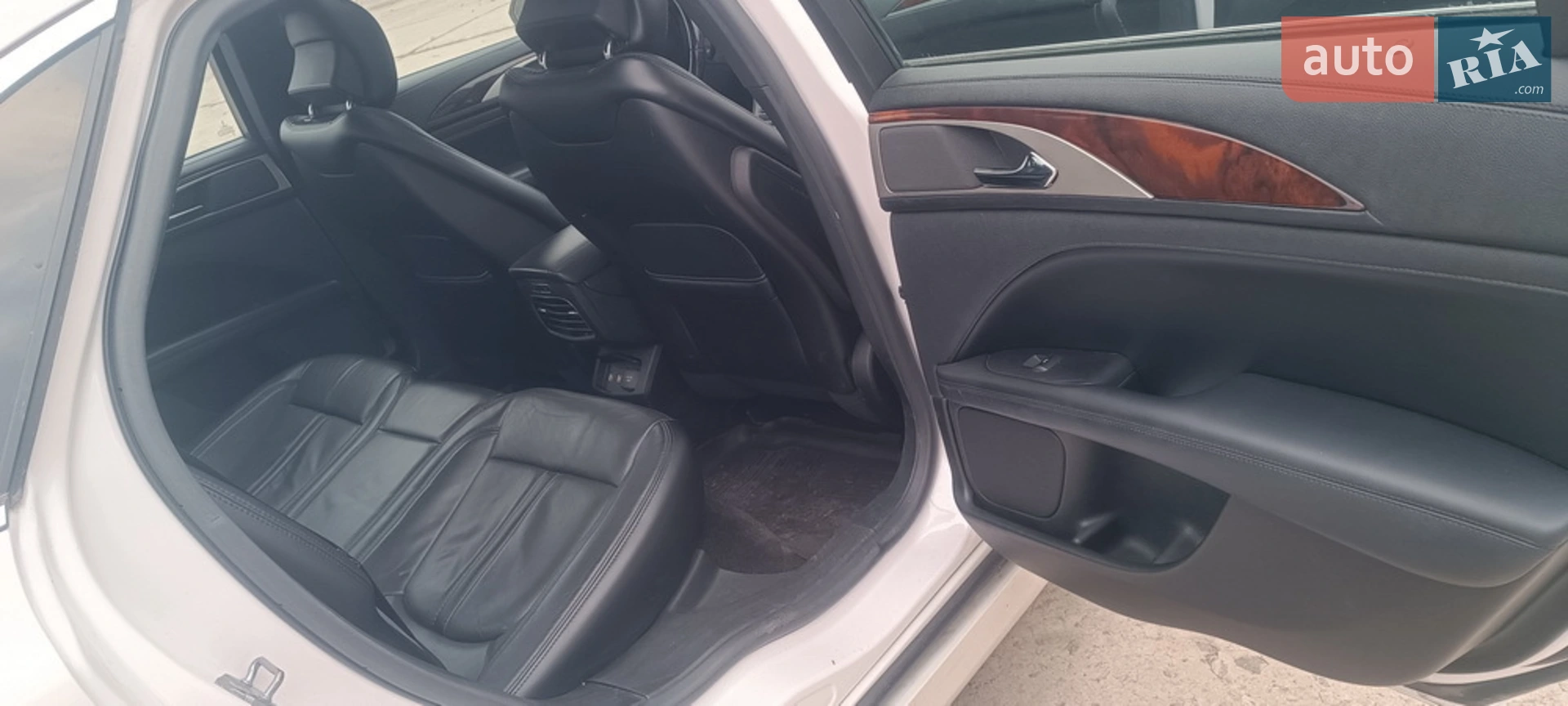 2017 Lincoln MKZ - мініатюра 15