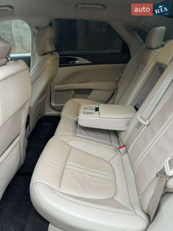 Седан Lincoln MKZ 2018 в Кременчуці