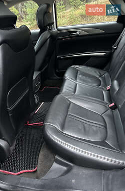 Седан Lincoln MKZ 2015 в Кременчуці