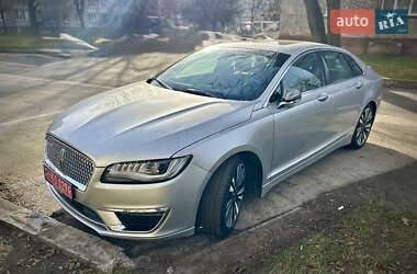 Седан Lincoln MKZ 2019 в Львове