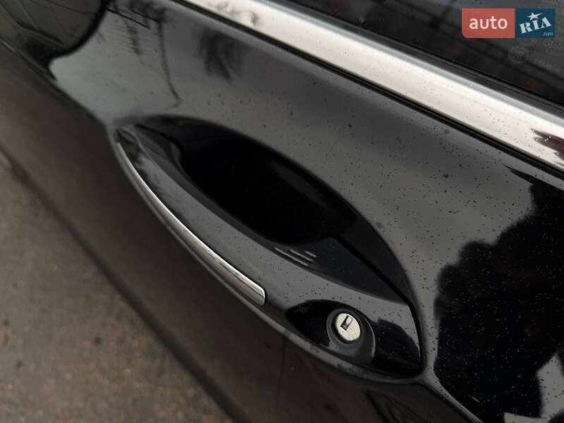 Седан Lincoln MKZ 2016 в Днепре