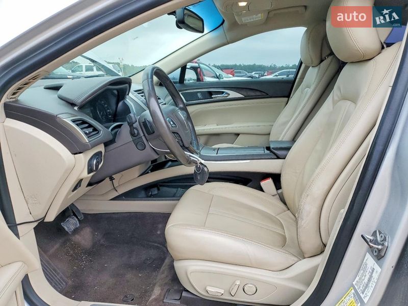 Седан Lincoln MKZ 2017 в Львове