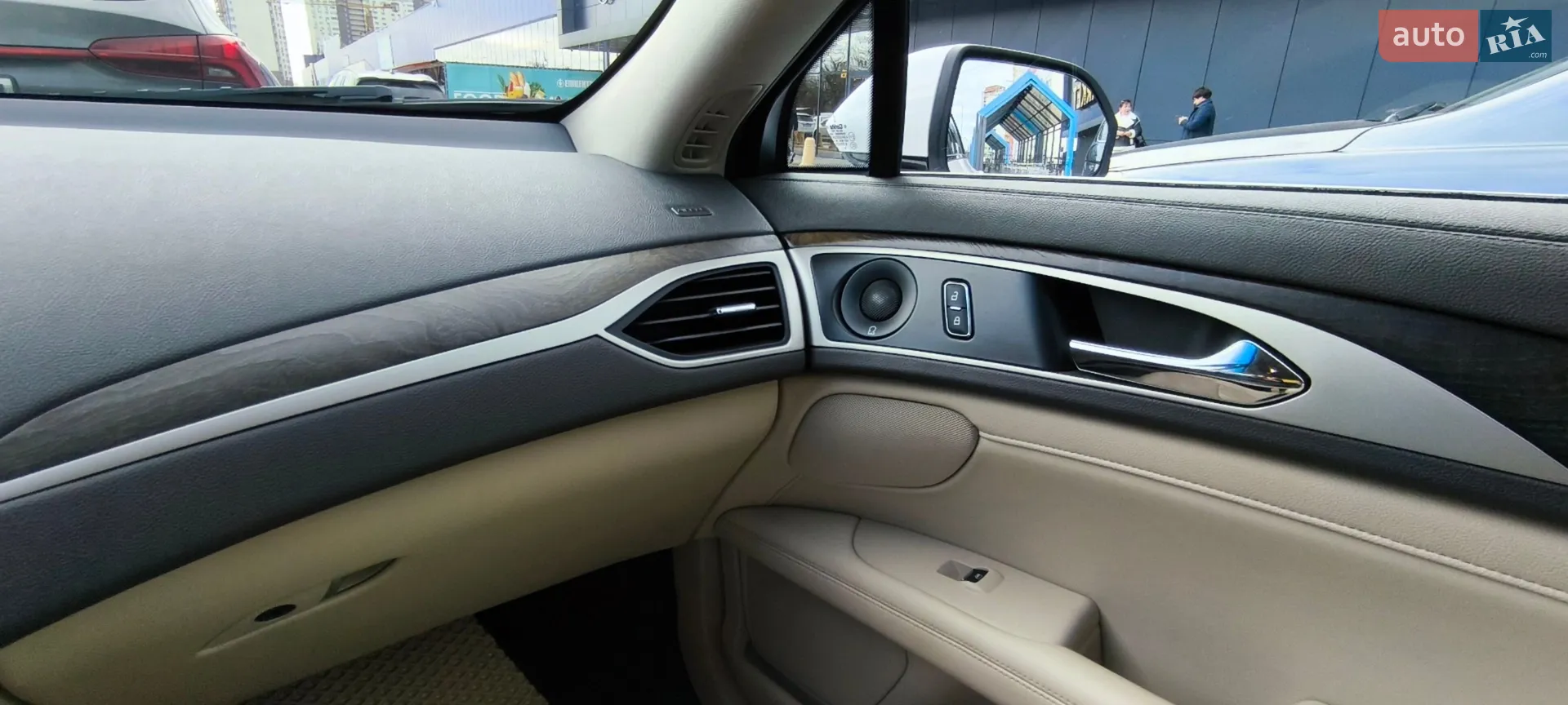 2019 Lincoln MKZ - мініатюра 37