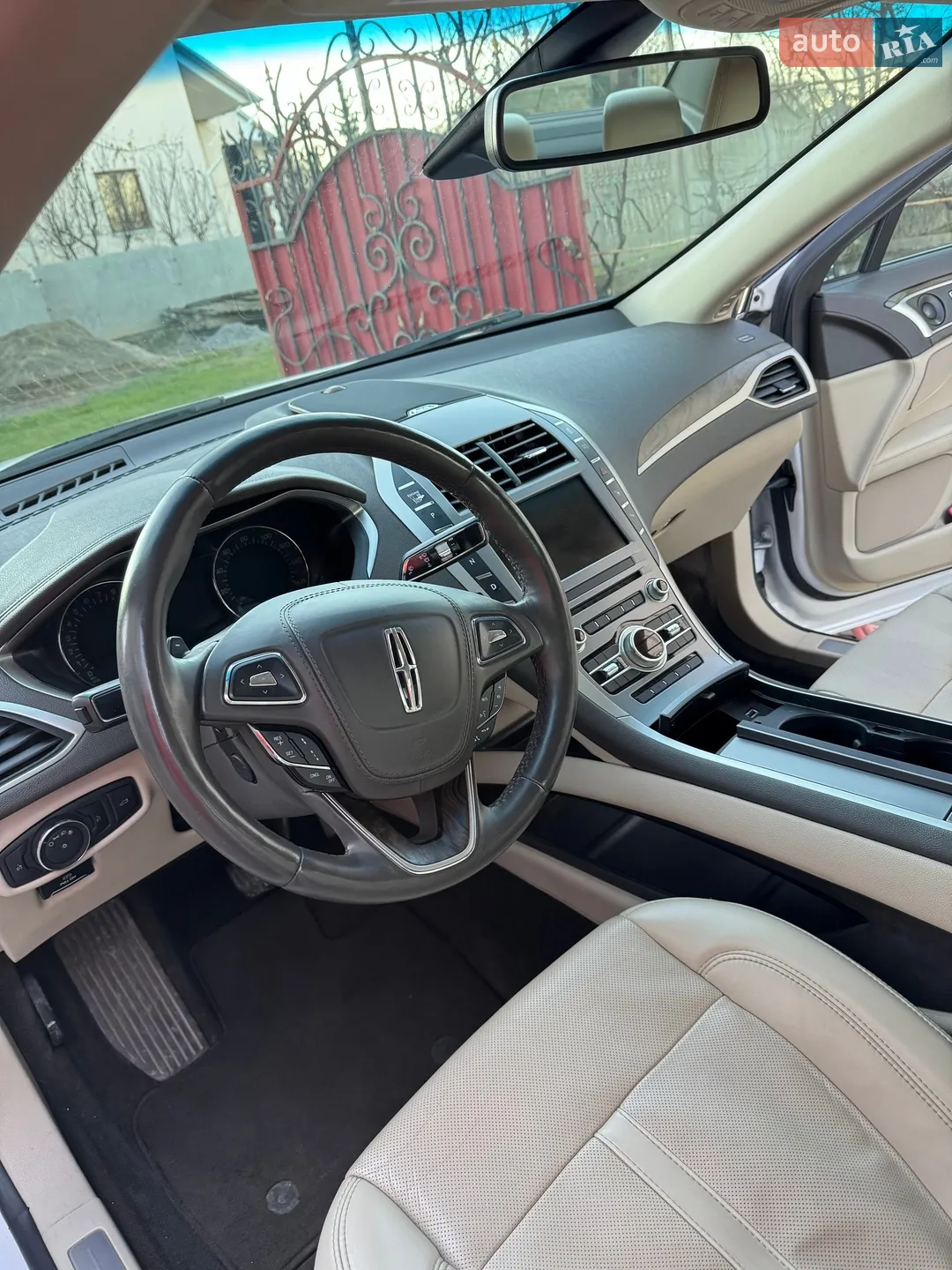 2019 Lincoln MKZ - мініатюра 17