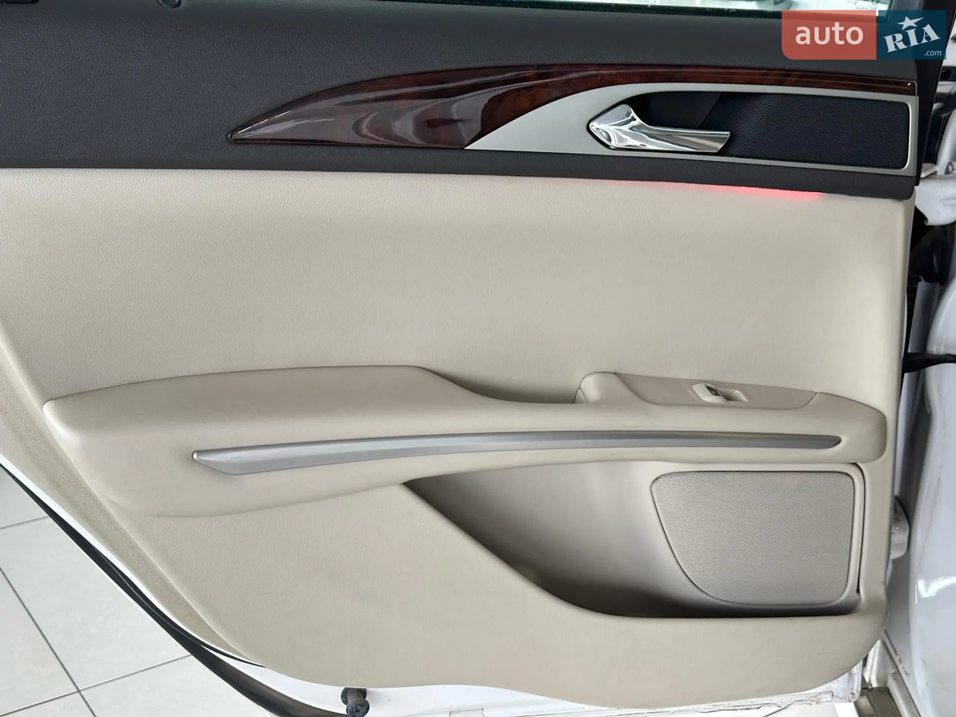 2015 Lincoln MKZ - мініатюра 18