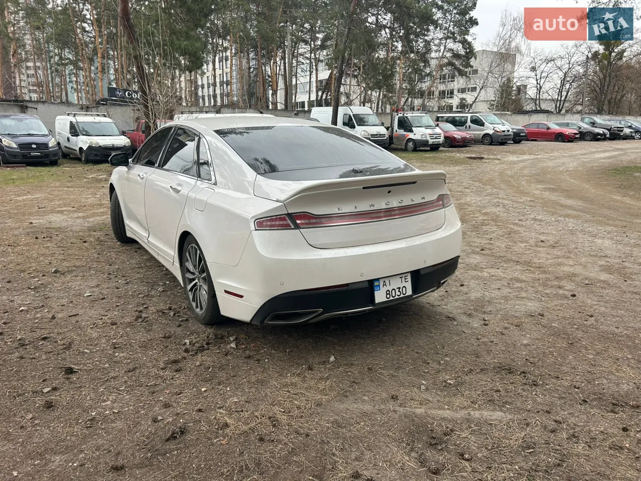 2017 Lincoln MKZ - мініатюра 12