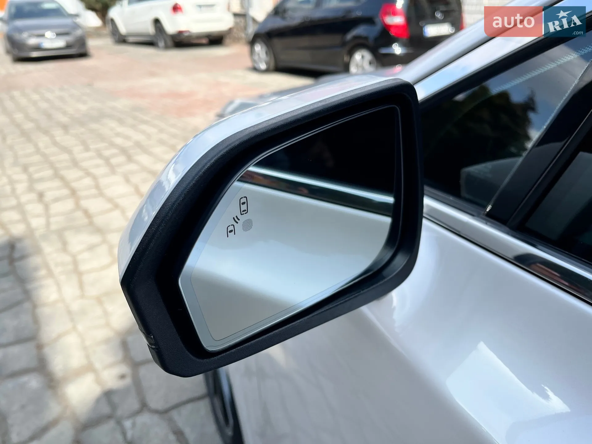 2014 Lincoln MKZ - мініатюра 9