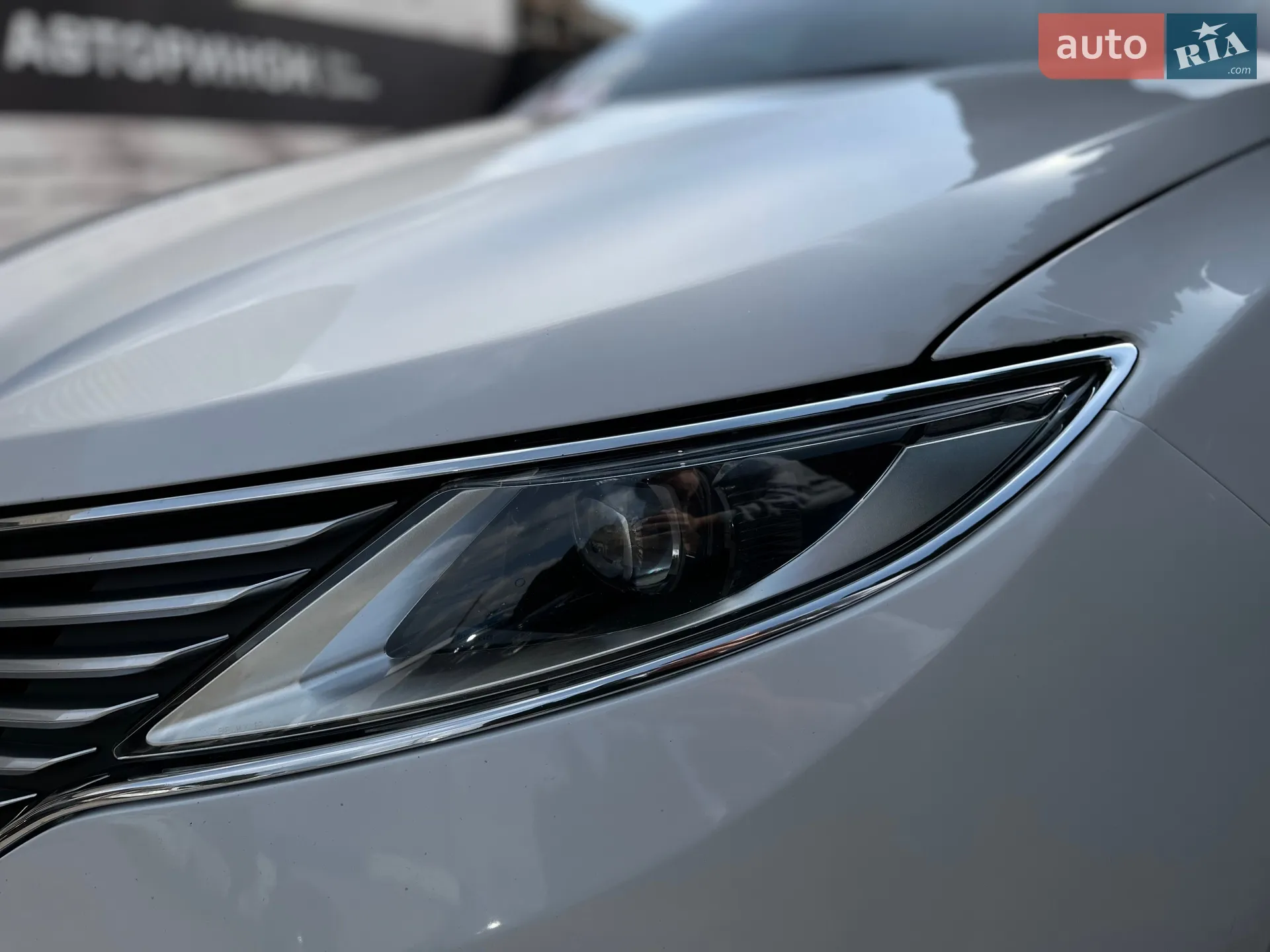 2014 Lincoln MKZ - мініатюра 11