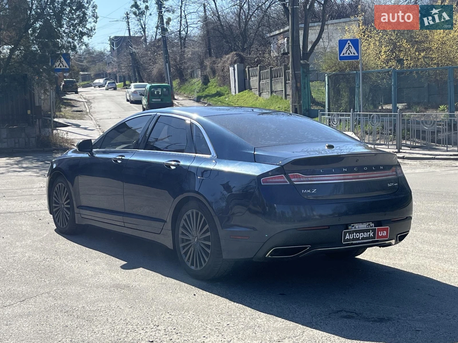 2017 Lincoln MKZ - мініатюра 9