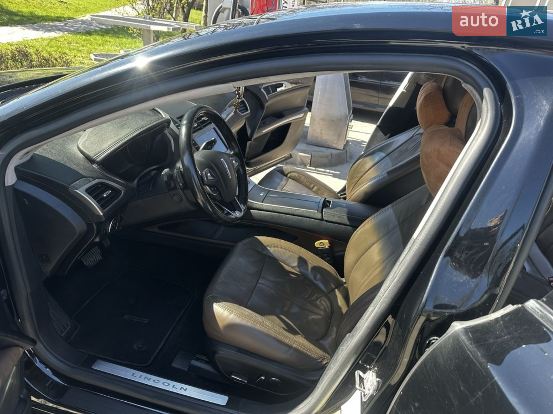 2015 Lincoln MKZ - мініатюра 16