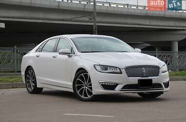 Седан Lincoln MKZ 2019 в Києві