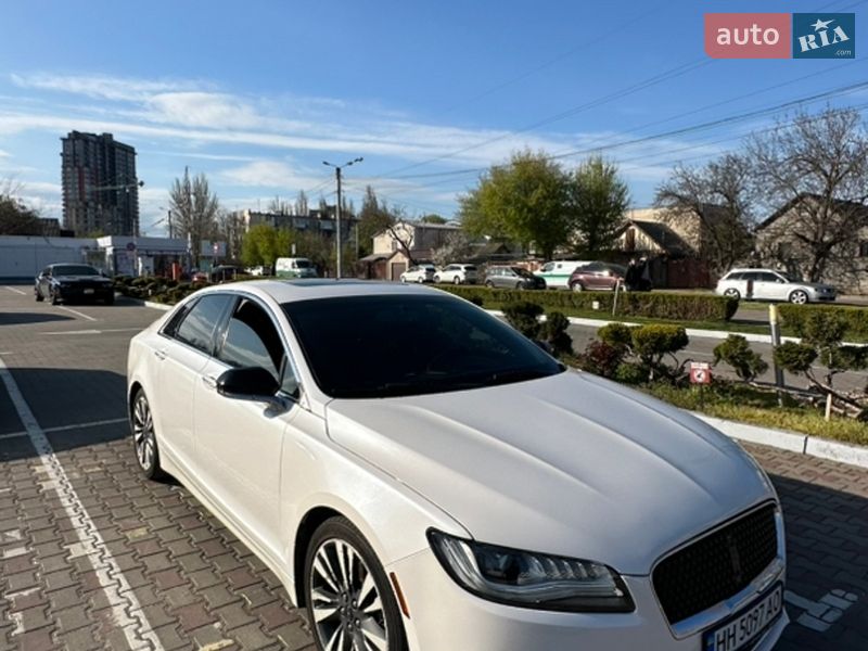 Lincoln MKZ 2018