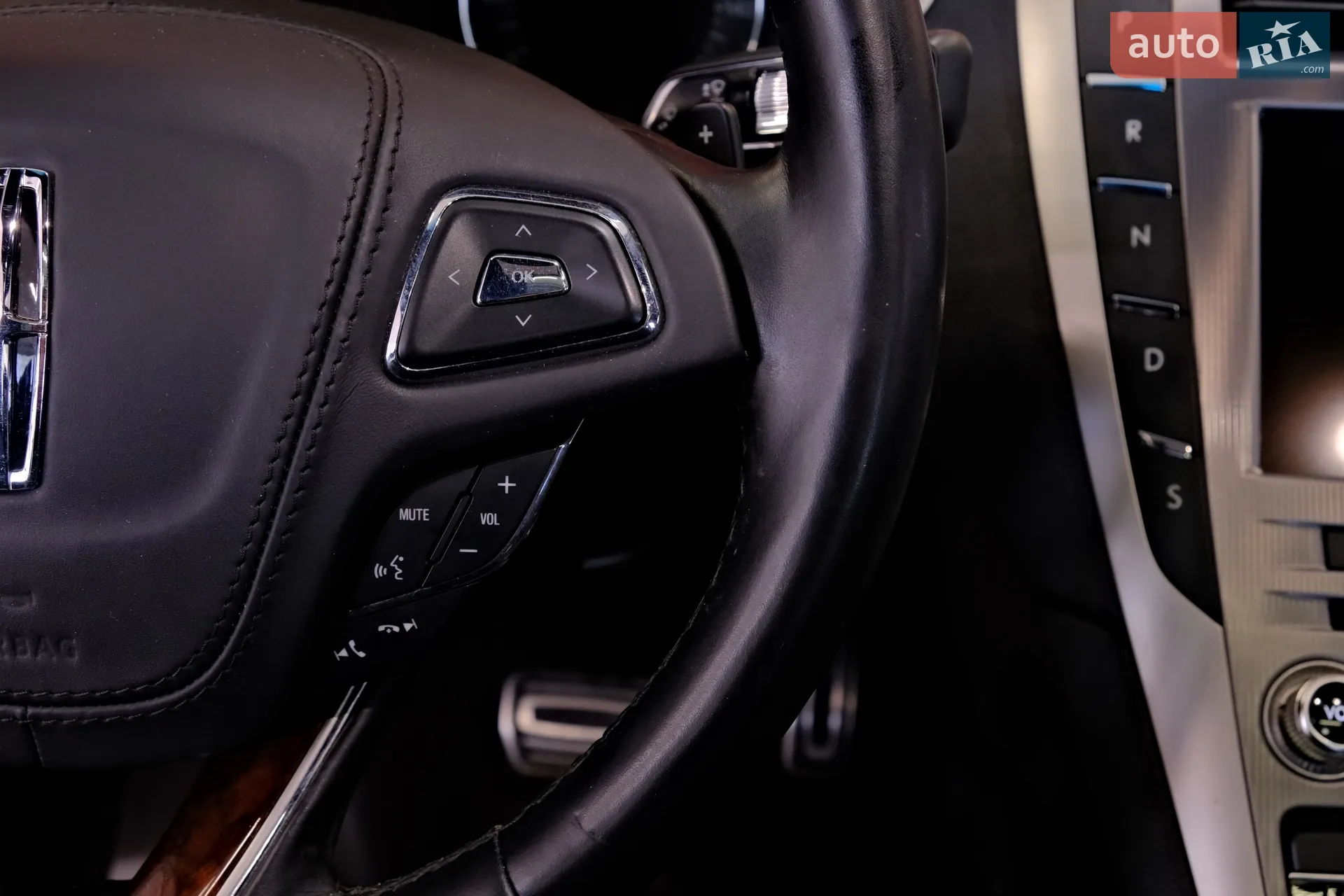 2019 Lincoln MKZ - мініатюра 20