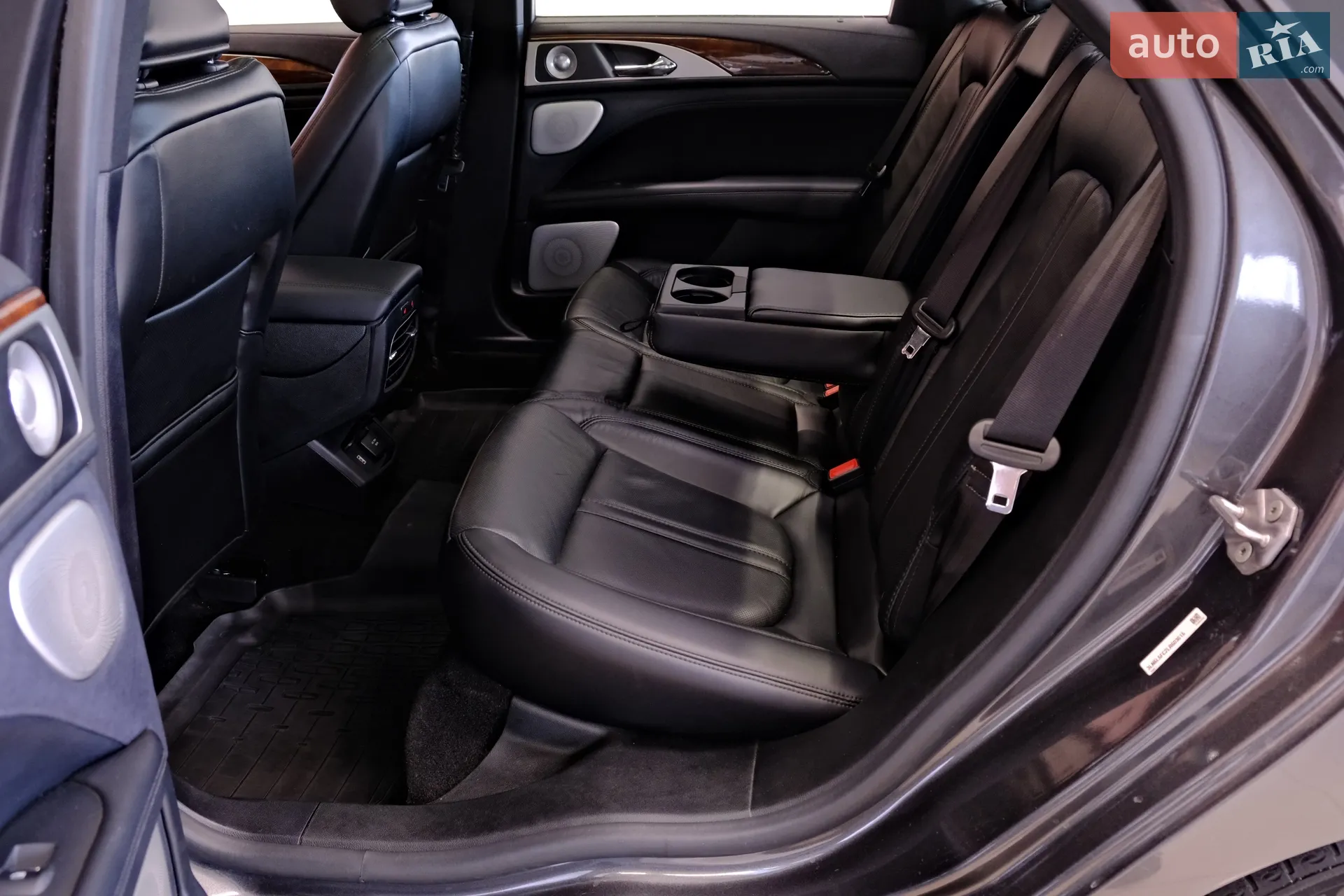 2019 Lincoln MKZ - мініатюра 32