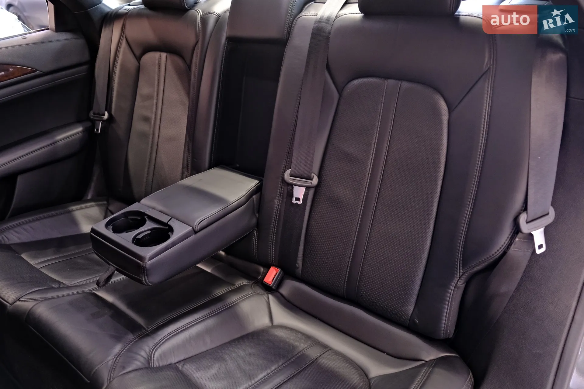 2019 Lincoln MKZ - мініатюра 34