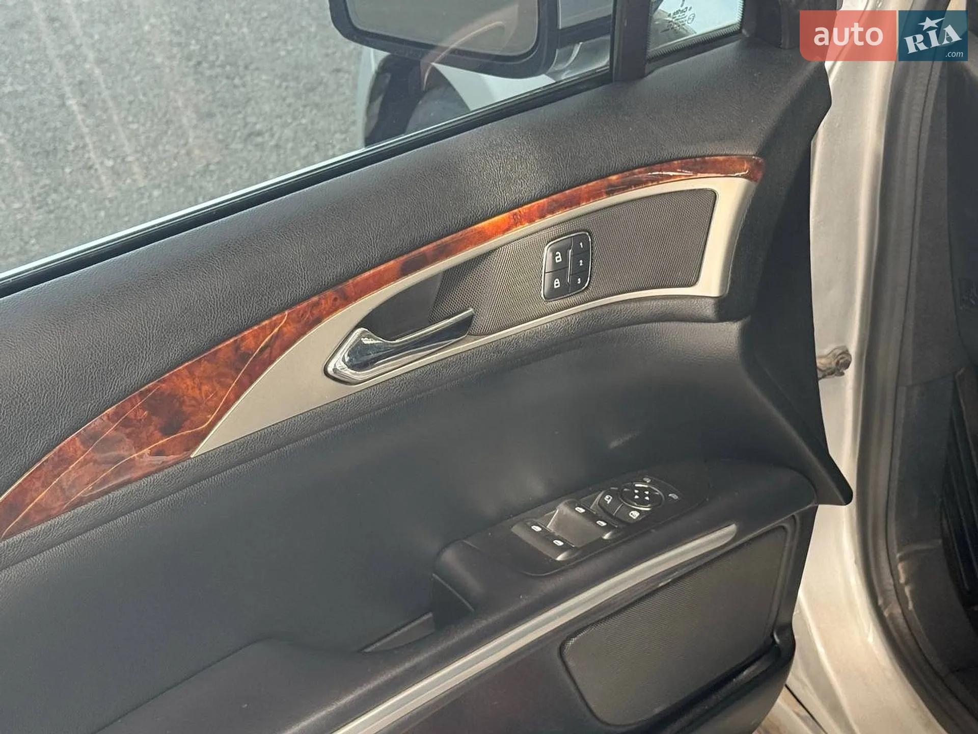 2015 Lincoln MKZ - мініатюра 12